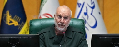 Politico: Ο Τραμπ εξετάζει τον Γκαλιμπάφ ως πιθανό διαπραγματευτή και μελλοντικό ηγέτη του Ιράν 