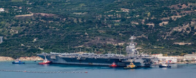 Γιατί έφυγε από τη Σούδα και πλέει προς Κροατία το αεροπλανοφόρο Gerald R. Ford, η  φωτιά και οι απίθανες θεωρίες συνωμοσίας
