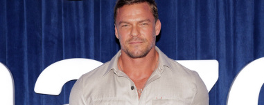 «Να πεθάνεις με φρικτό τρόπο»: Βροχή απειλών για τη ζωή του δέχεται ο γείτονας του Άλαν Ρίτσον μετά τον βίαιο καβγά στο Νάσβιλ