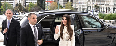 Η Κίμπερλι Γκιλφόιλ ψάχνει bodyguard: Δείτε την αγγελία της πρεσβείας των ΗΠΑ για την θέση του συντονιστή ασφαλείας