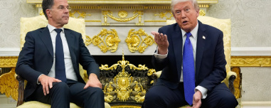 Το παρασκήνιο της συζήτησης Τραμπ με Ρούτε για το μέλλον του ΝΑΤΟ: Η γκρίνια για τους «τζαμπατζήδες» Ευρωπαίους και η αγωνία για την Ουκρανία