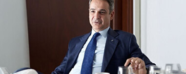 Μητσοτάκης στο Breitbart: Μπορώ να εγγυηθώ ότι ο Τραμπ θα περάσει πολύ καλά στην Ελλάδα, ελπίζουμε ότι θα καταφέρει να συμφωνήσει με το Ιράν