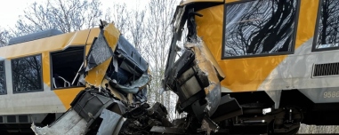 Σύγκρουση τρένων στη Δανία, πληροφορίες για αρκετούς τραυματίες