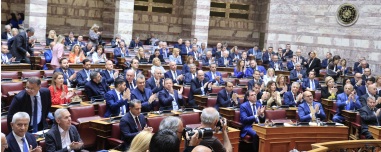 Οι ομιλίες στην ΚΟ της ΝΔ: Αμφισβητείται ο ρόλος του βουλευτή από μία ακτιβίστρια δικαστικό, είπε ο Βορίδης - Πλεύρης: Οι υπουργοί να μην βγαίνουν μόνο σε προστατευμένο περιβάλλον

