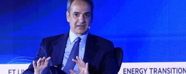 Μητσοτάκης: Οι τιμές στο ρεύμα θα συνεχίσουν να μειώνονται, η Ελλάδα δεν θα είναι η πιο υπερχρεωμένη χώρα στην Ευρώπη