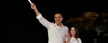 Αμήχανη υποδοχή, σκωπτικές αντιδράσεις και ποιοι στήριξαν με το «καλημέρα» την ΕΛΑΣ του Τσίπρα: Οι πρώην σύντροφοι, οι βουλευτές και τα νέα πρόσωπα
