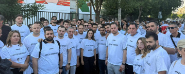 Με σύνθημα «δεν σας φοβόμαστε» έγινε η συγκέντρωση της ΝΔ στη Θεσσαλονίκη για τη δολοφονία της Βάγιας Νέστορα, δείτε φωτογραφίες