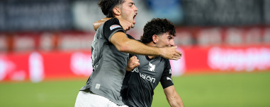 Φοβερός ΟΦΗ με ήρωα τον Ανδρούτσο κέρδισε 5-4 (2-2) στα πέναλτι την ΑΕΚ και κατέκτησε το Super Cup, δείτε τα γκολ 