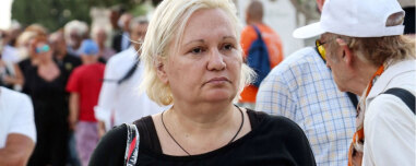 Η Καίτη Φίνου απαντά στις επικρίσεις για τη διαμονή της στο Σπίτι του Ηθοποιού: Δεν περίμενα ποτέ τόση κακία, τα χρήματα από το θέατρο είναι πολύ λίγα