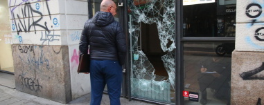 Ποιοι οργανώνουν τις διαδηλώσεις που οδήγησαν σε ακραία επεισόδια στο Μιλάνο: Ομάδες στο Telegram, hashtags και τα καλέσματα για την 24η Οκτωβρίου