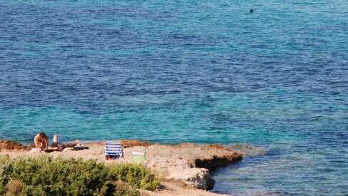 6 παραλίες στα βόρεια και ανατολικά της Αττικής