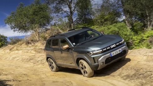 Στην Ελλάδα το νέο Dacia Duster (τιμές)