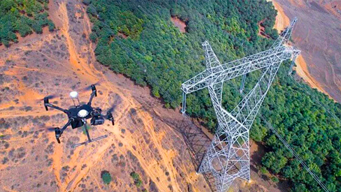 Δείτε το νέο drone της Πολ. Προστασίας να πετάει με 8 μποφόρ και να καταγράφει τα πάντα (video)