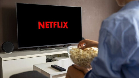 Τo Netflix αλλάζει τα πάντα στο πιο φθηνό πακέτο του!