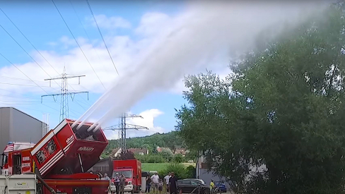 To νέο turbo πυροσβεστικό όχημα (video)