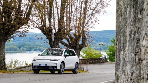 Αποκλειστικό: Οδηγούμε το οικονομικό SUV Leapmotor C10