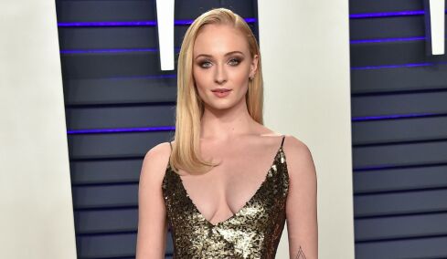 Σόφι Τέρνερ: Διακόπτονται προσωρινά τα γυρίσματα του «Tomb Raider» λόγω τραυματισμού της ηθοποιού