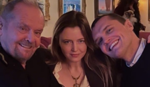 Σπάνια δημόσια εμφάνιση του Τζακ Νίκολσον - Η φωτογραφία του 88χρονου ηθοποιού με τα παιδιά του