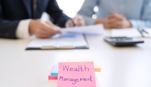 Στα hotspots της διαχείρισης μεγάλου πλούτου η Ελλάδα 