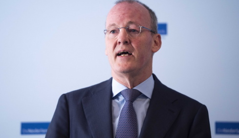 Bloomberg: Ο Ολλανδός Κλάας Κνοτ φαβορί για τη διαδοχή της Κριστίν Λαγκάρντ στην ΕΚΤ