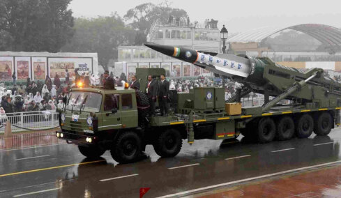 Η Ινδία αποκάλυψε το υπερόπλο της: Δεν έχει εμφανιστεί ποτέ ξανά κάτι αντίστοιχο (vid)