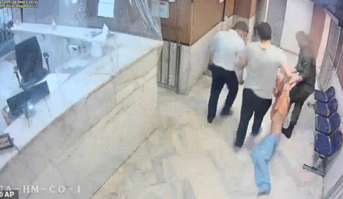 Καταγγελίες-σοκ για το Ιράν: Οι βιασμοί ως όπλο καταστολής διαδηλώσεων με θύματα ακόμη και παιδιά
