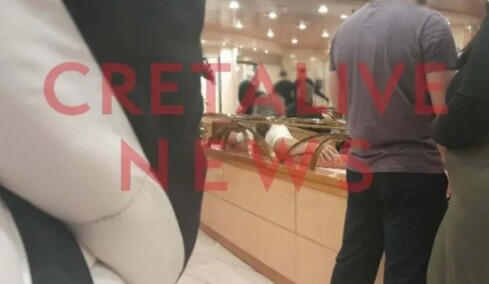 «Θα δεις τώρα τι θα κάνω»: Τα λόγια του 45χρονου που εισέβαλε γυμνός σε καμπίνα μαθητριών σε πλοίο για την Κρήτη