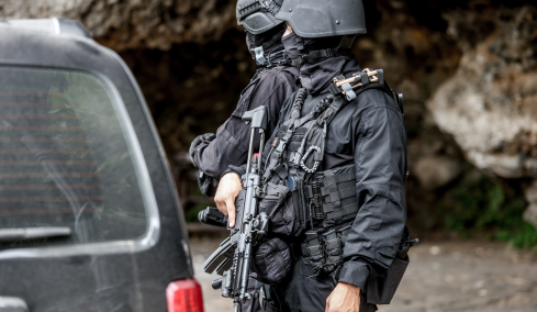 «Για 10 πόντους από μια σφαίρα, γλίτωσα τον θάνατο» - Αυτόπτης μάρτυρας περιγράφει πώς έζησε το αιματοκύλισμα στα Βορίζια Κρήτης