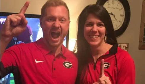 ΗΠΑ: Τραγική κατάληξη από φάρσα μαθητών σε σπίτι καθηγητή  - 18χρονος σκότωσε με το αυτοκίνητό του 40χρονο εκπαιδευτικό