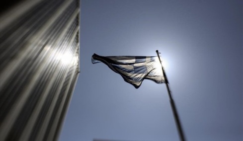 Νέα θετικά μηνύματα προς αγορές και οίκους αξιολόγησης από την ταχεία μείωση του δημοσίου χρέους