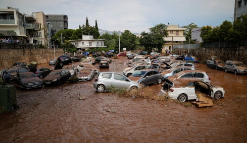 Γιατί πλημμυρίζει η Αττική κάθε φορά που βρέχει πολύ, οι επιστήμονες εξηγούν
