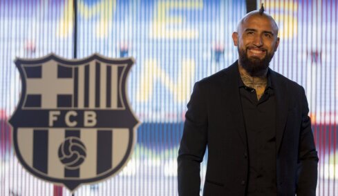 Δηλώσεις που θα συζητηθούν από τον Βιδάλ: «Όταν έπαιζα με τη Ρεάλ ένιωθα ότι με κλέβουν, για εκείνη εφευρέθηκε το VAR»