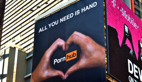 Τι έψαξαν στο Pornhub για το 2025: Η έκπληξη από τη Ρωσία, η θέση της Ελλάδας και οι top αναζητήσεις