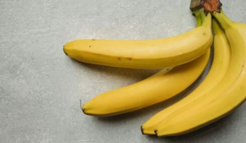 Πόσο υγιεινές είναι τελικά οι μπανάνες και τι πρέπει να γνωρίζουμε για τη ζάχαρη που περιέχουν