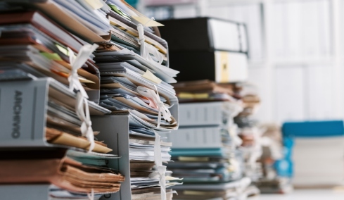 Δημόσιο: Τα 11 «χαρτιά» που καταργούνται στην πράξη