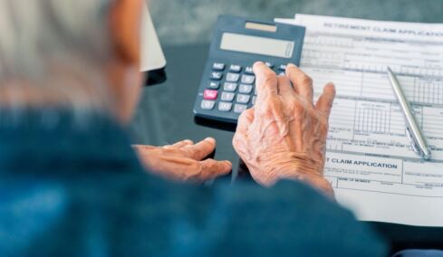 Συντάξεις Φεβρουαρίου 2026: Πότε πληρώνονται οι δικαιούχοι 