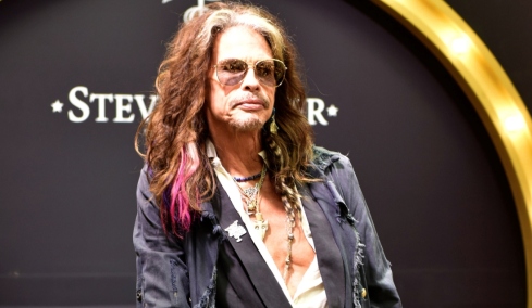 Στίβεν Τάιλερ: Απορρίφθηκε το μεγαλύτερο μέρος της αγωγής για σεξουαλική επίθεση σε ανήλικη
