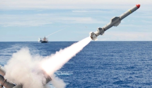 Γιατί μπήκαν τώρα οι Χούθι στον πόλεμο: Μήνυμα στις ΗΠΑ για να μην προχωρήσουν σε Ερυθρά Θάλασσα και Ορμούζ