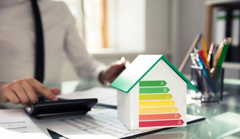 Εξοικονομώ 2025: Πότε λήγει η παράταση - Ολα όσα πρέπει να γνωρίζουν οι ενδιαφερόμενοι
