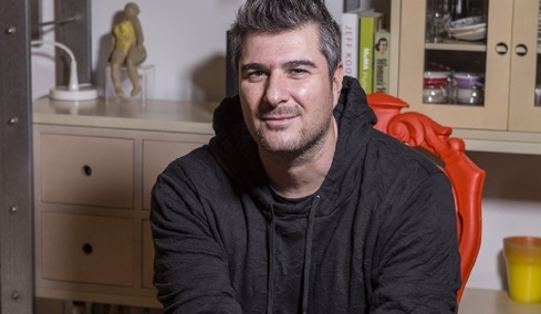 Μωραΐτης κατά Κασσελάκη: Στα όρια του λούμπεν να γράψω για αυτόν, το σούσι βρομάει από το κεφάλι