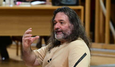 Προκλητικός ο Λαγός της Χρυσής Αυγής, επιτέθηκε στη Δικαιοσύνη και είπε πως δεν γνώριζε τον Ρουπακιά