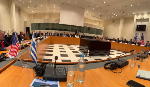 Πίσω από τις κλειστές πόρτες: Τι ειπώθηκε στη συνάντηση  επτά κορυφαίων εφοπλιστών με τον Mr Energy των ΗΠΑ 