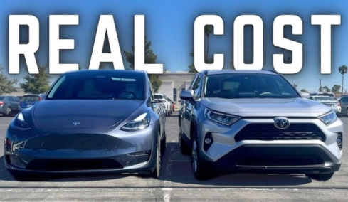 Οδήγησε 82.000 χλμ με Tesla και συνέκρινε το κόστος με ένα βενζινοκίνητο αυτοκίνητο