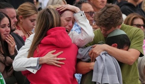 Ξεκίνησαν οι κηδείες των θυμάτων της επίθεσης στο Σίδνεϊ