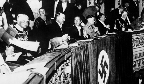 Όταν ο Χίτλερ υπέγραψε το μυστικό διάταγμα για την Επιχείρηση Μπαρμπαρόσα και τη ναζιστική εισβολή στη Σοβιετική Ένωση