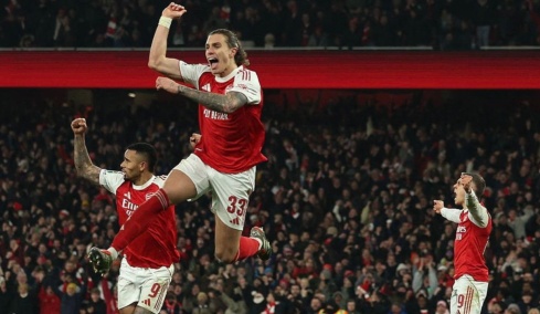 League Cup: Η Άρσεναλ απέκλεισε μετά από 15 πέναλτι την Κρίσταλ Πάλας και έκλεισε ραντεβού στους «4» με την Τσέλσι