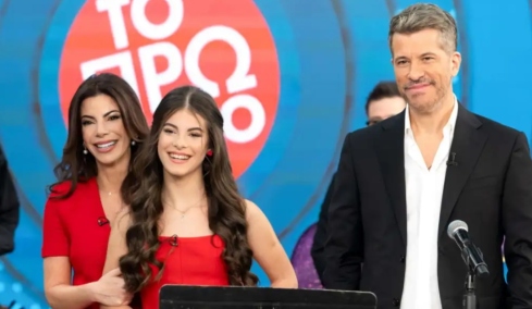 Γιάννης Πάριος: Η εγγονή του έκανε το ντεμπούτο της στο τραγούδι