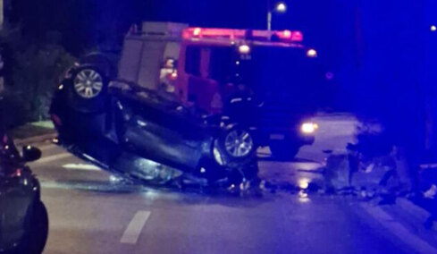 Τρομακτικές εικόνες από το τροχαίο δυστύχημα στο Μαρκόπουλο με θύμα έναν 23χρονο
