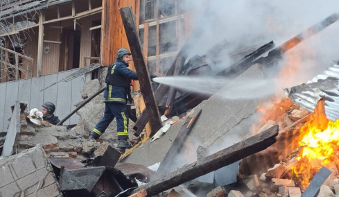 Πόλεμος στην Ουκρανία: Διπλωματία στο Άμπου Ντάμπι, βομβαρδισμοί σε Κίεβο και Χάρκοβο