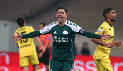 Ο Παναθηναϊκός 3-0 τον Άρη, πήρε την πρόκριση με χατ-τρικ Μπακασέτα και έκλεισε... ραντεβού με τον ΠΑΟΚ, δείτε τα γκολ
